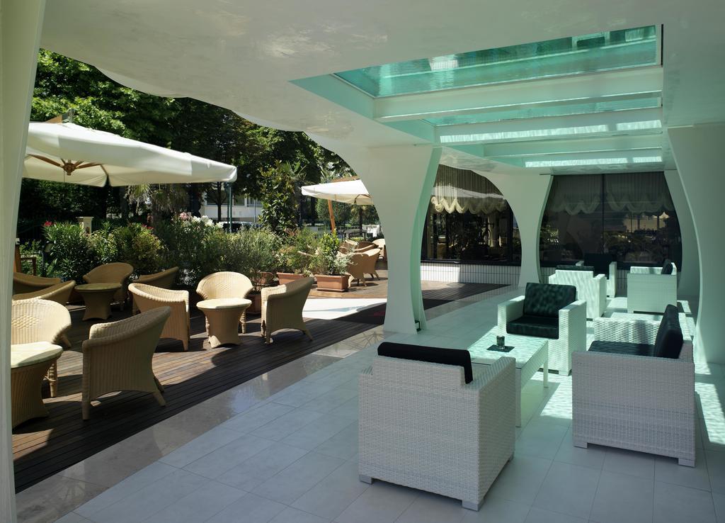 Hotel Boemia Riccione Exterior foto